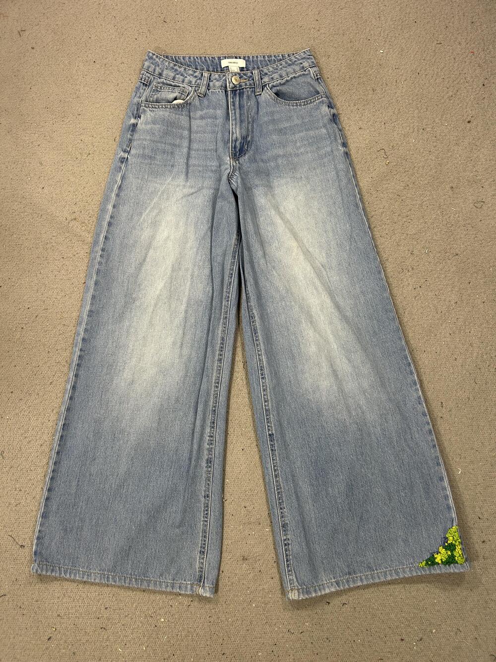 Forever 21 Jeans Womens 24 Blue Light Wash High Rise Wide Leg Baggy Embroidered